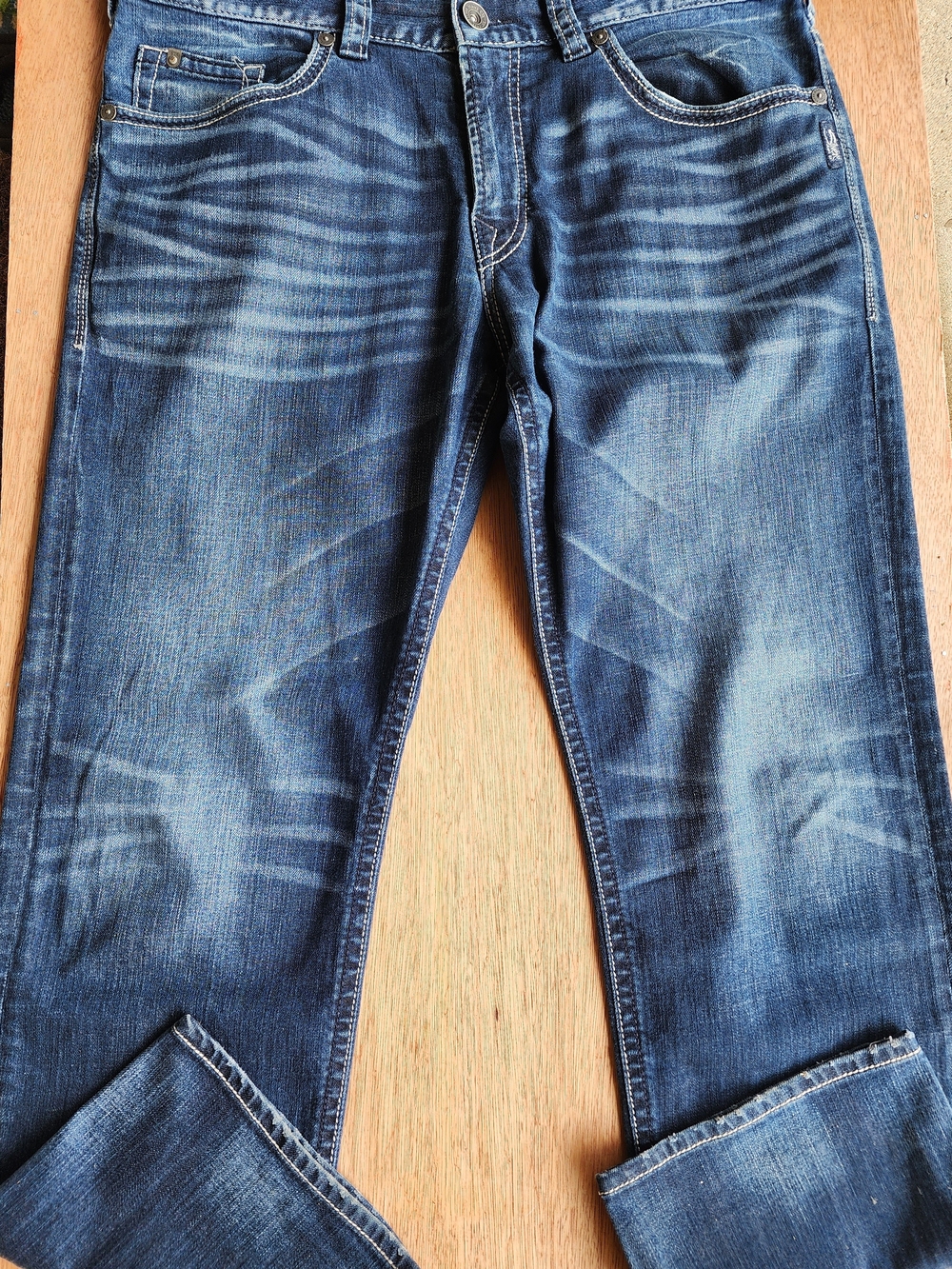 Silver Jeans Co. Eddie Relaxed Fit Straight Leg Jeans – Size 36x32
